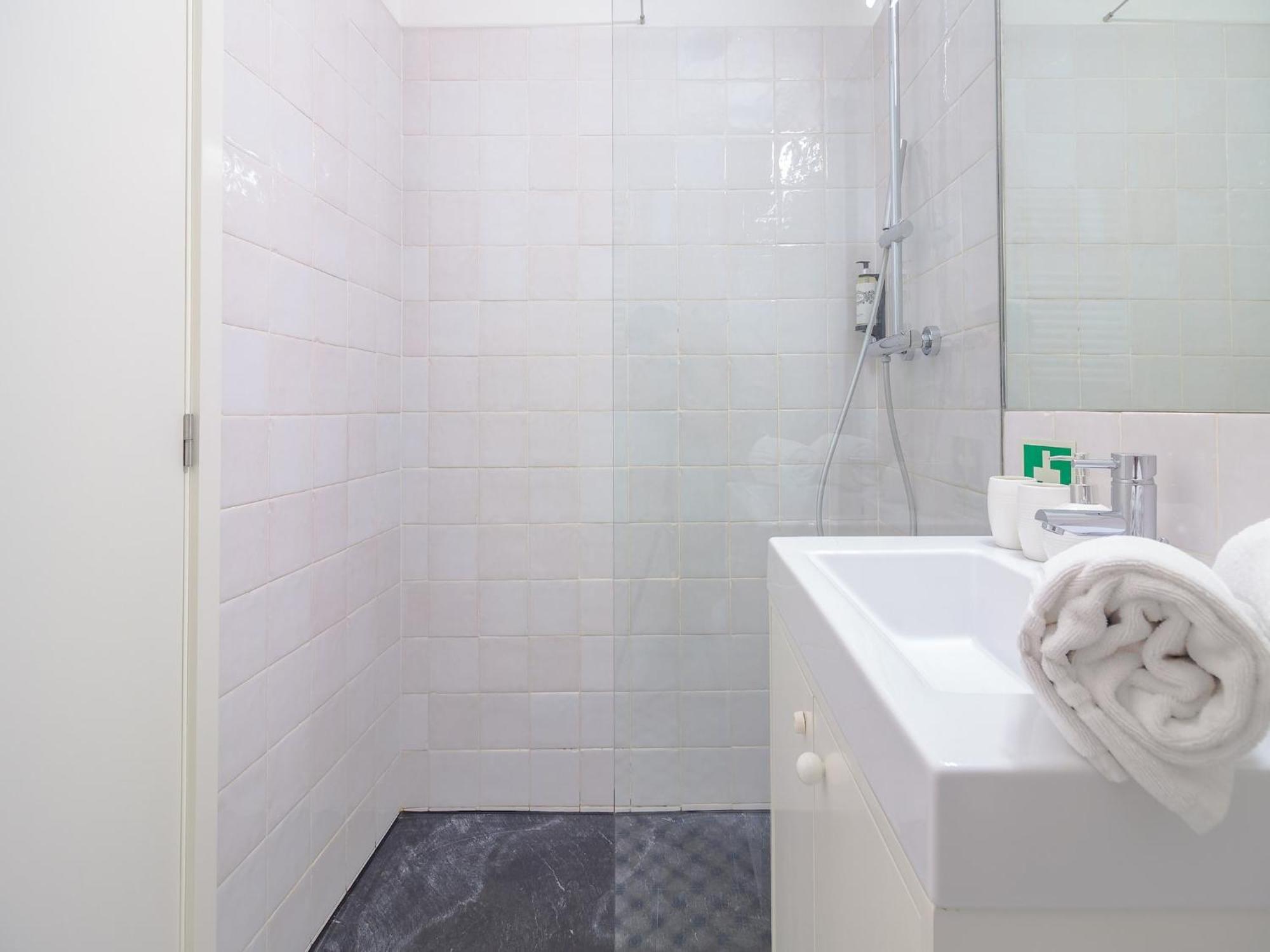 Charming Studio, Ideal For Smaller Groups Appartement